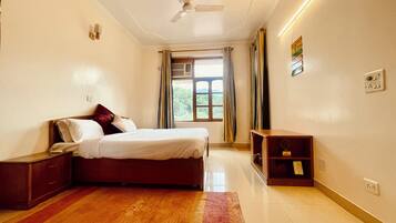 2 dormitoris, habitacions insonoritzades i wifi gratuïta