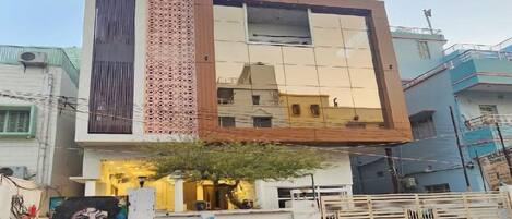 Fachada del alojamiento