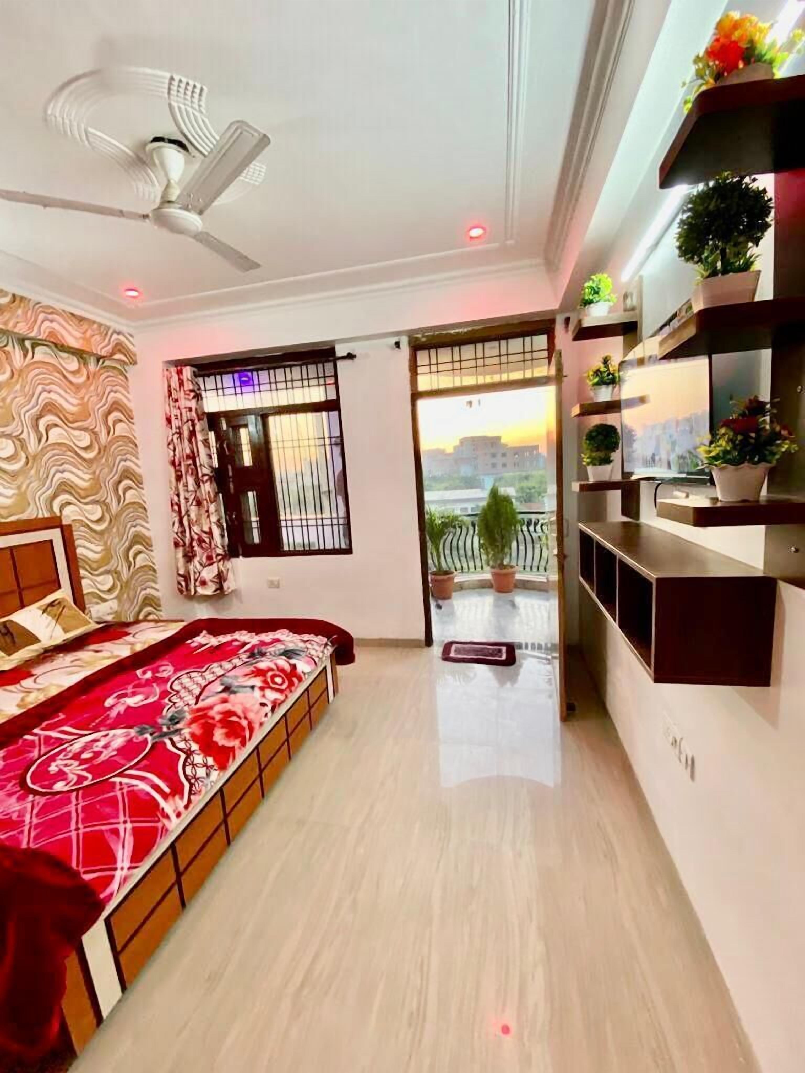 Luxury Apartment | 2 bedrooms, soundproofing, free WiFi
