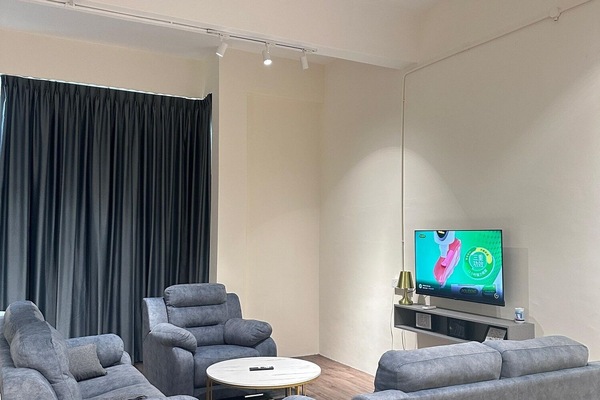 TV