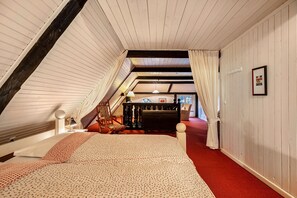 1 bedroom, free WiFi, bed sheets - Holiday Apartment 'Rosenwohnung' with Shared Garden and Wi-Fi (Rodenäs)