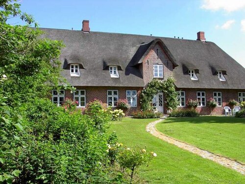 Ferienwohnung 'Giebelwohnung' mit Gemeinschaftsgarten und Wi-Fi