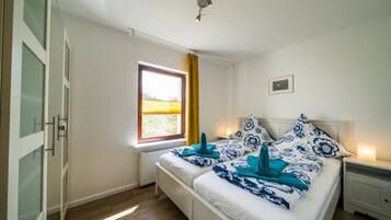 2 bedrooms, free WiFi, bed sheets