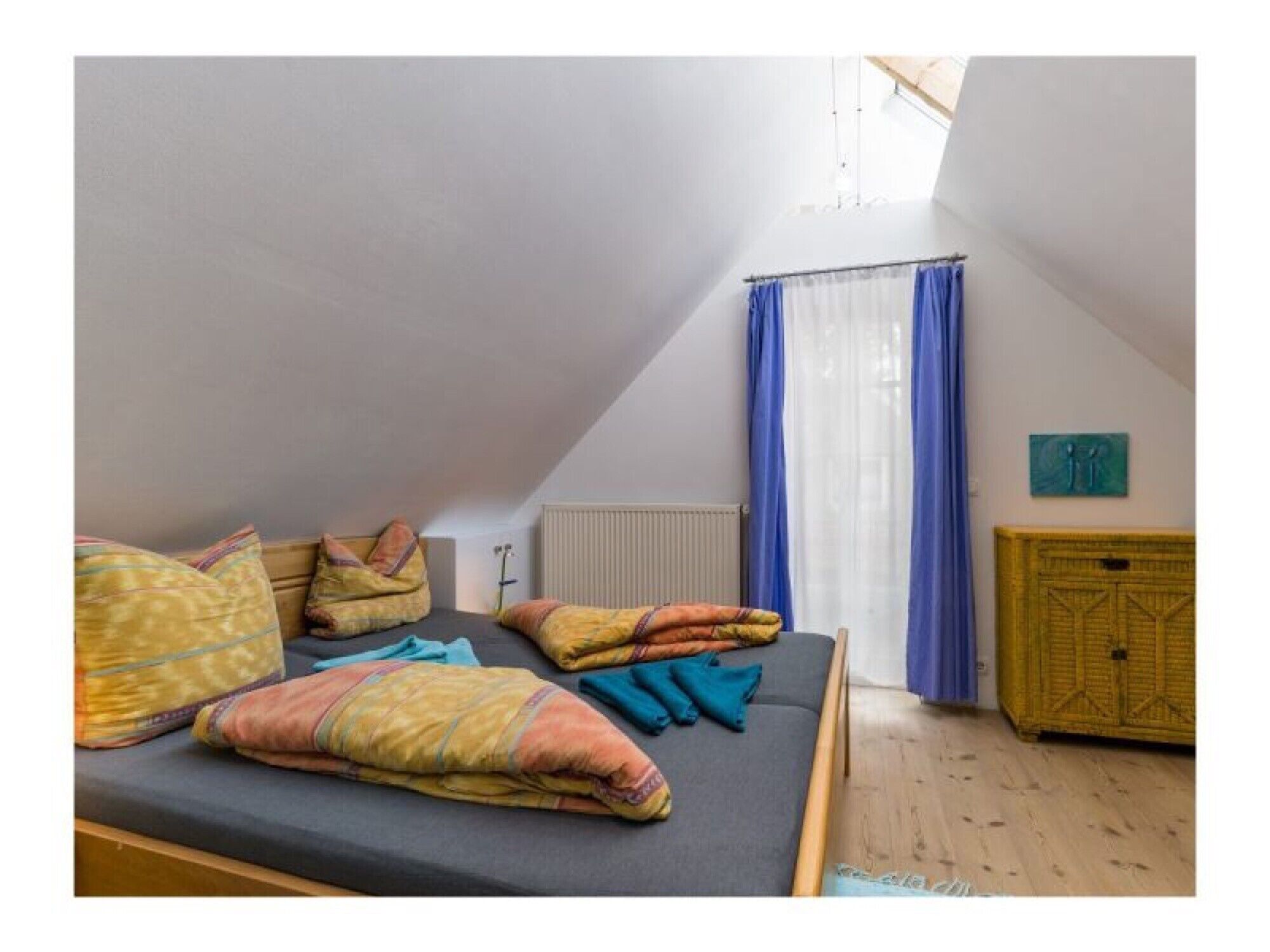 3 bedrooms, free WiFi, bed sheets