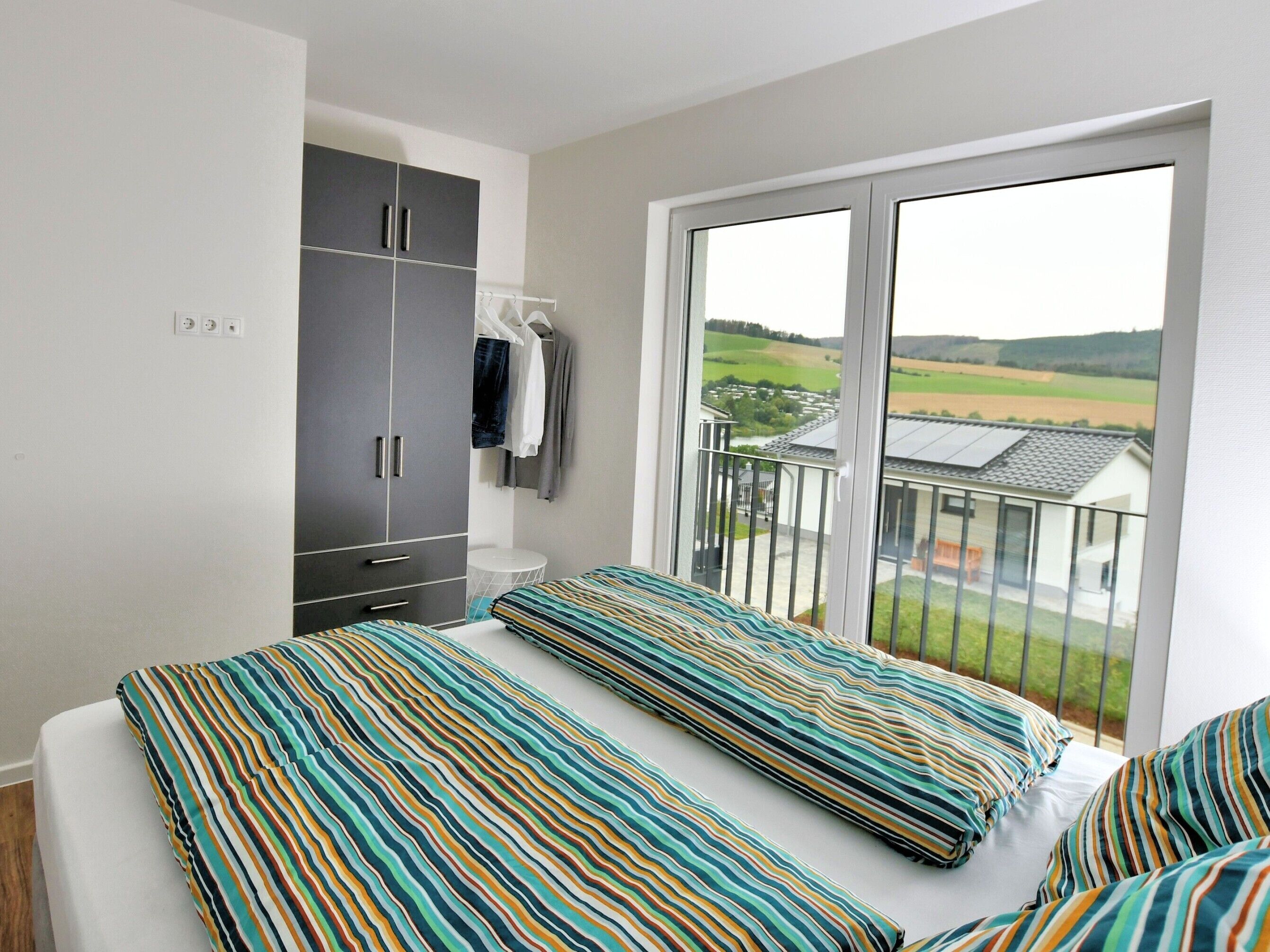 2 quartos, ferros/tábuas de passar roupa, Wi-Fi de cortesia