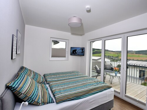 Ferienhaus 'Ferienhaus Christa' mit Seeblick, privater Terrasse und Wi-Fi
