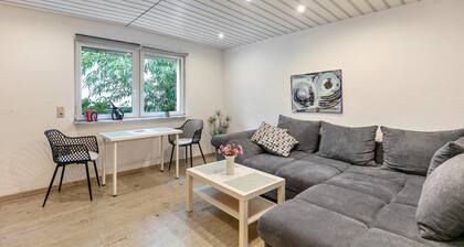 Holiday Home 'Kleines Haus' with Private Terrace and Wi-Fi