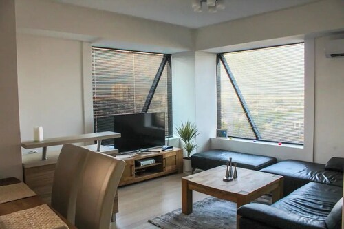 Spacious 3-bedroom apartment with 2xAC, WiFi in superb Skopje