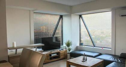 Spacious 3-bedroom apartment with 2xAC, WiFi in superb Skopje