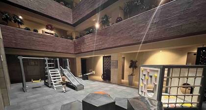 Spacious 3-bedroom apartment with 2xAC, WiFi in superb Skopje