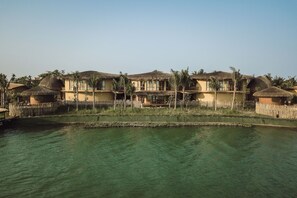 Körperbehandlungen, Körperpeelings, Gesichtsbehandlungen