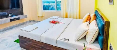 Roupas de cama premium, Wi-Fi de cortesia, roupa de cama