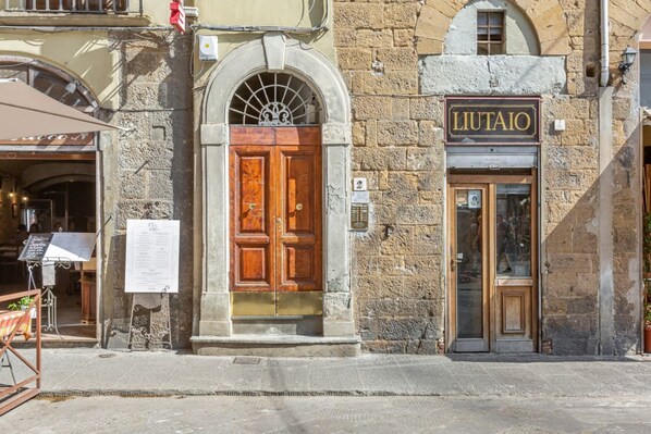 Dettaglio esterni