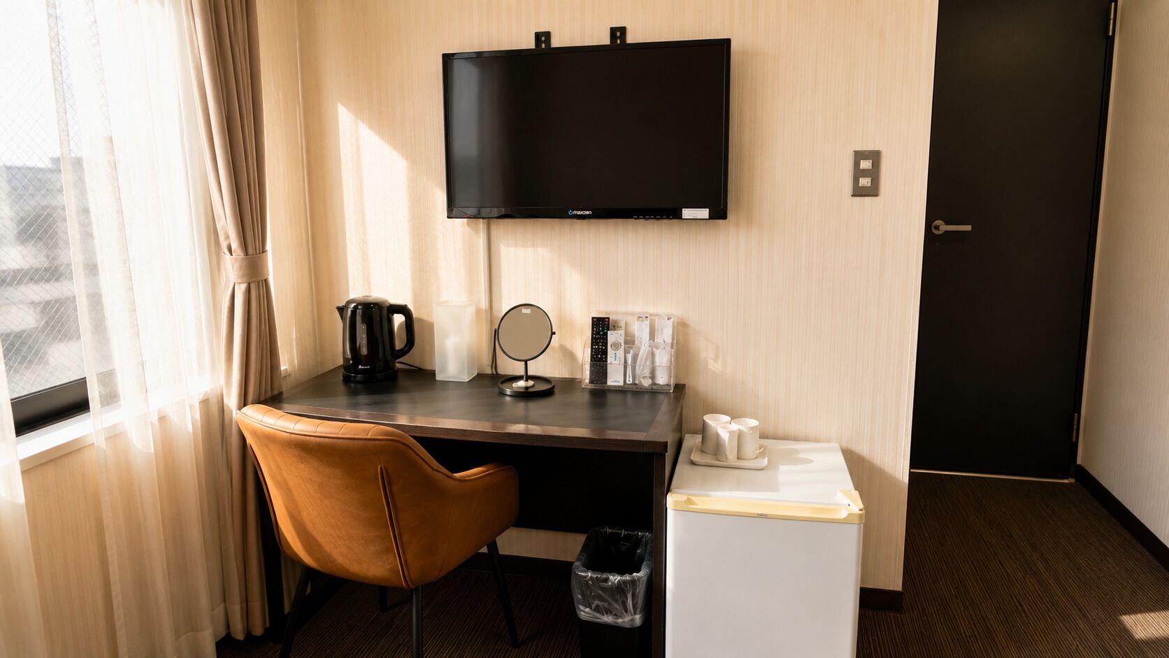 Espacio para trabajar con un portátil y wifi gratis