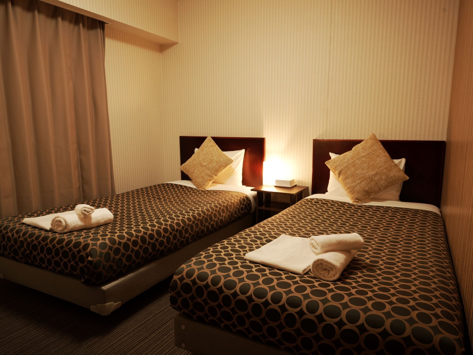 Espace de travail pour ordinateur portable, Wi-Fi gratuit