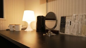 Een laptopwerkplek, gratis wifi