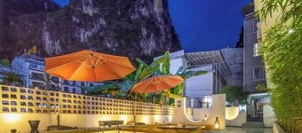 Yicong Hotel (Yangshuo Shop)