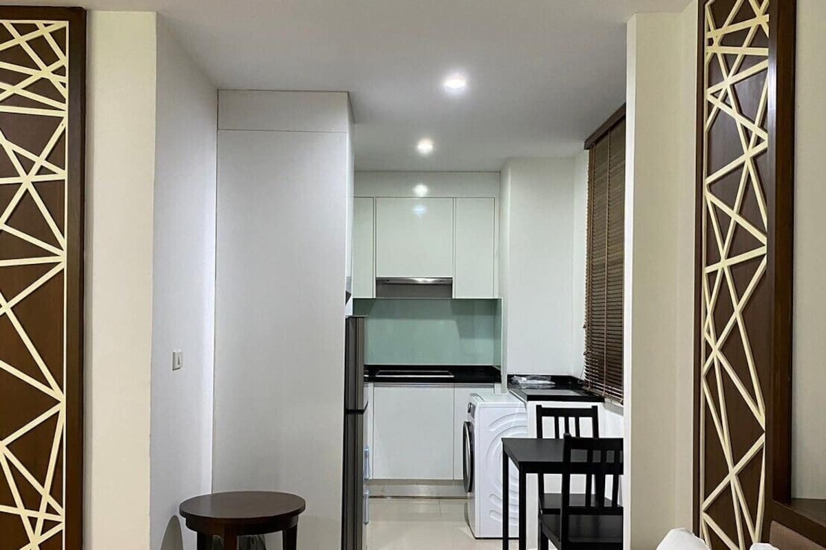 Studio Room (No View) | 私人廚房 | 大型冰箱、微波爐、爐台、鍋具/餐盤/廚房用品