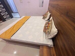 家庭房 | 免费 WiFi