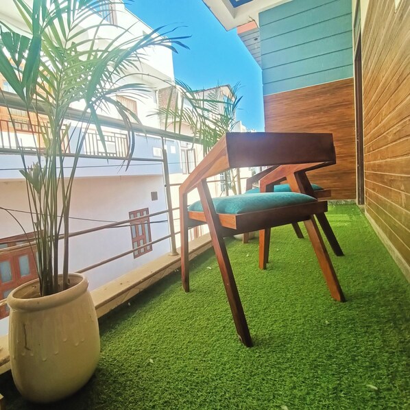 Family Single Room, Balcony, City View - Attithi guest house (Shri Madhopur)