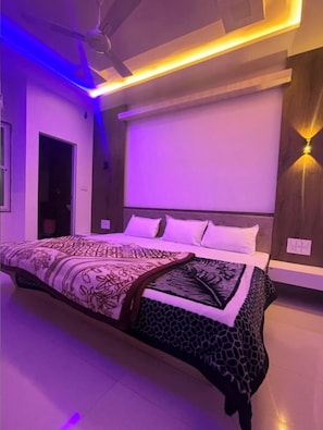 Family Room - Attithi guest house (Shri Madhopur)