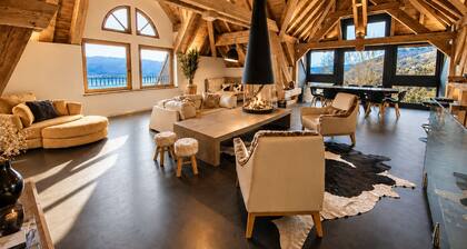 Villa Savoie : LâĂ©lĂ©gance dâune Villa privĂ©e piscine, sauna et Jacuzzi - vue lac