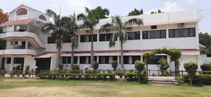 Front of property - Avexia Funcity Resort (Mirzapur)