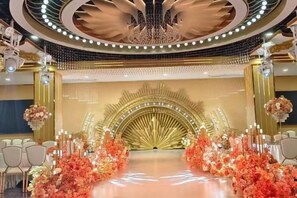 Unclassified image, 4 of 35, button - Long Yin Tang Hotel (Xingyang)