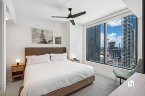 1 chambre, coffres-forts dans les chambres, fer et planche à repasser