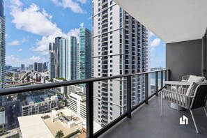 Property grounds - 25th Floor Balcony, Bay & City Views Near Kaseya (Miami)
