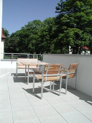 Outdoor dining - Apartment Schuppen III with balcony and terrace (Rerik)