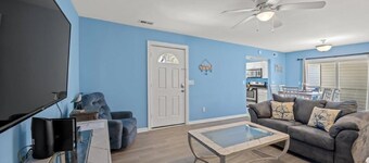 Sea Haven A - Great 3 BR 2 BA - 3 blocks from the beach