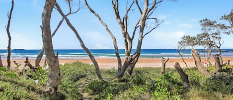 Na praia