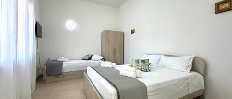 1 bedroom, iron/ironing board, bed sheets