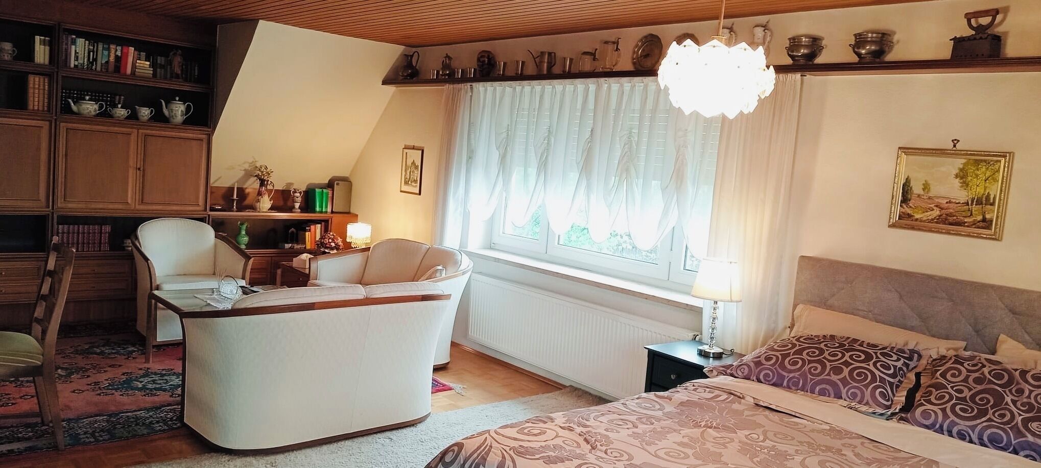 4 quartos, Wi-Fi de cortesia, roupa de cama