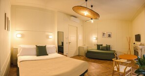 1 bedroom, WiFi, bed sheets - Camera Luxury in Centro a Foligno, a 5 Minuti da Caserma e Stazione (Foligno)