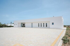Property grounds - 4154 Villa Pro by Perle di Puglia (Carovigno)