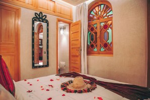 In-room safe, soundproofing, free WiFi - Riad Tislite & Spa (Marrakech)