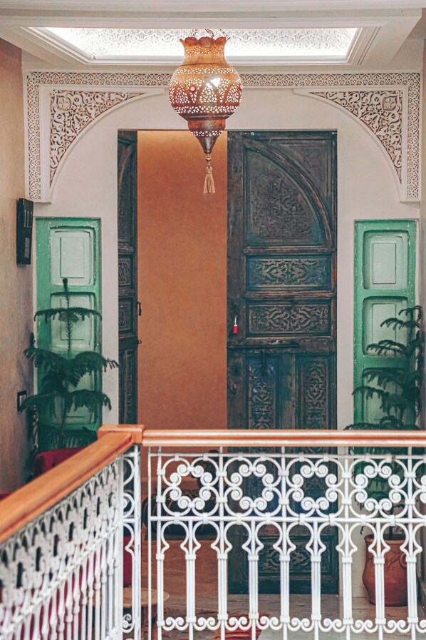 In-room safe, soundproofing, free WiFi - Riad Tislite & Spa (Marrakech)