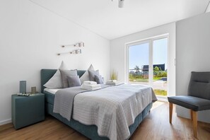 2 Schlafzimmer, Bügeleisen/Bügelbrett, Reisekinderbett, kostenloses WLAN