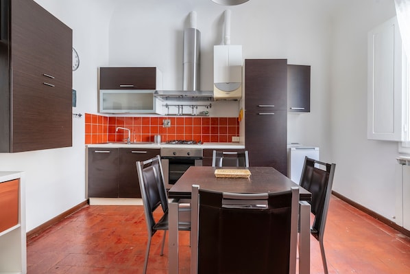 House | 1 bedroom
