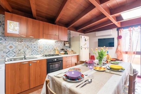 Apartment, Sea View | Private kitchen