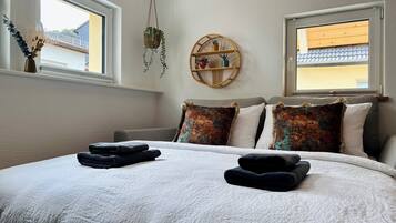 1 bedroom, iron/ironing board, travel crib, free WiFi