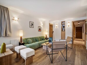 Interior - Large ski in/ski out apartment for 10 in Saint Martin de Belleville, WiFi, balcony (Saint-Martin-de-Belleville)