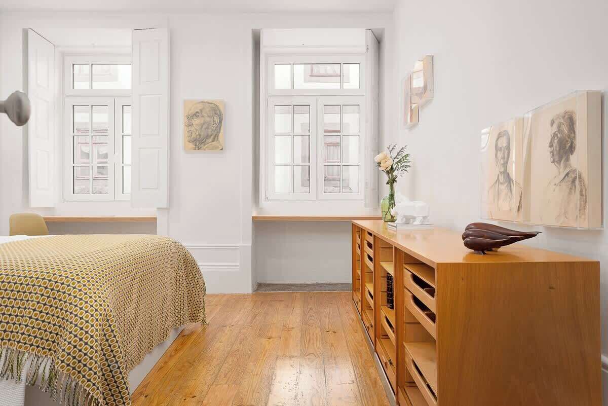 4 bedrooms, iron/ironing board, travel crib, WiFi