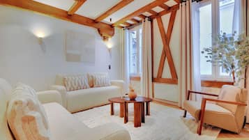 Superior Apartment | Living area