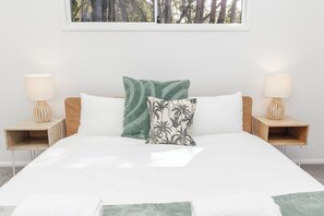 4 室のベッドルーム、アイロン / アイロン台、WiFi、ベッドシーツ