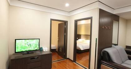Chizhou Yinxing Business Hotel