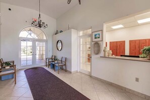 Lobby - Casa Mar - 29 Standard Plus (Sarasota)