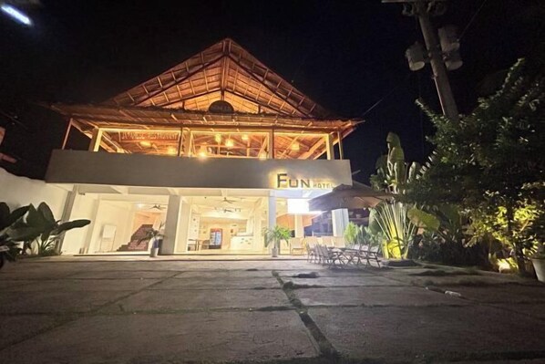 Exterior - Fun Hotel (Panglao)